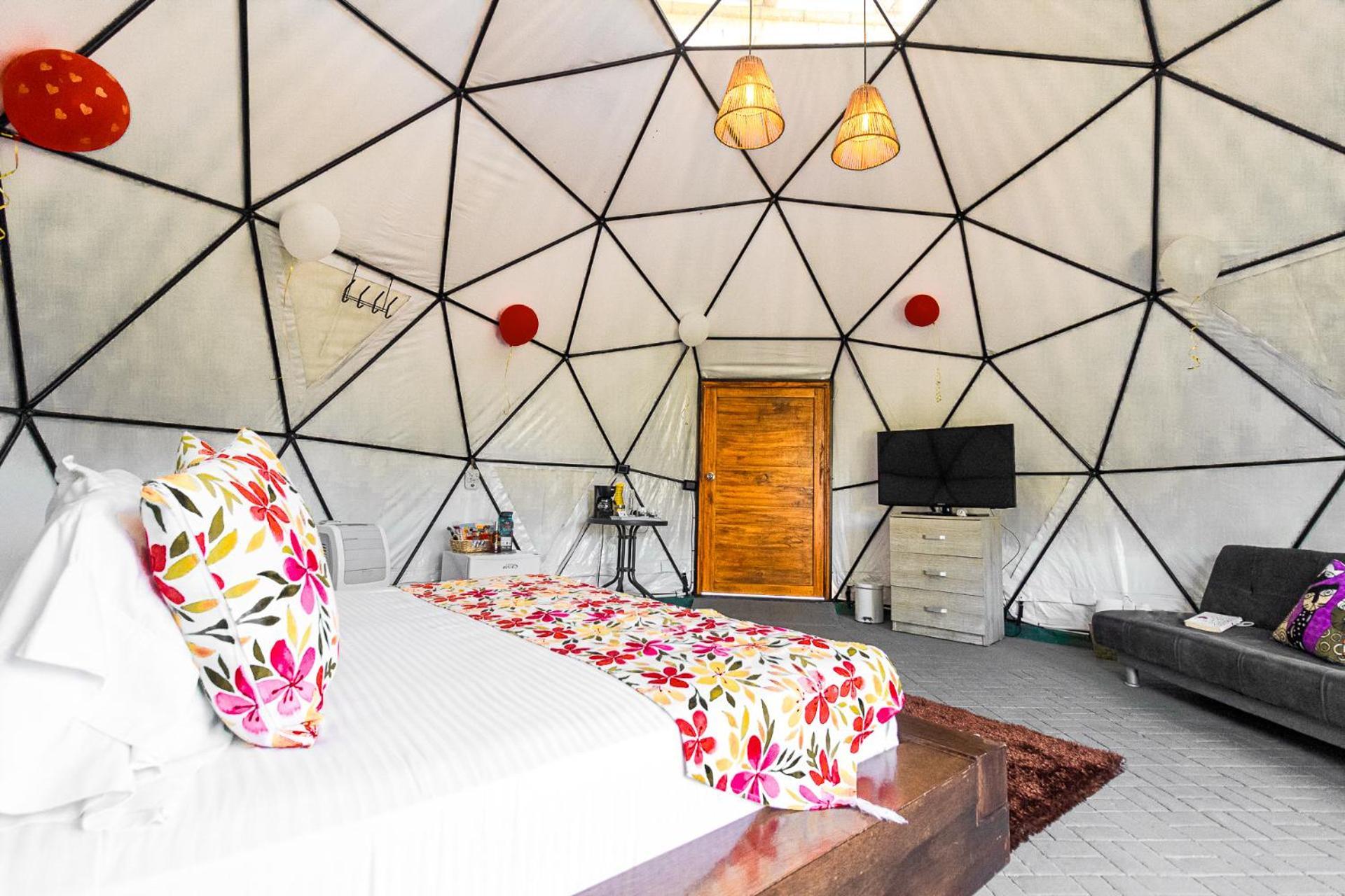 Glamping Vallesanto Experience Trujillo エクステリア 写真